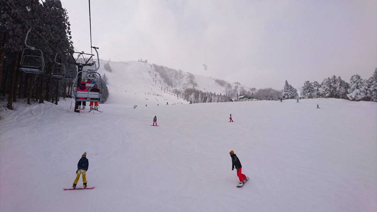 Ski in Japan